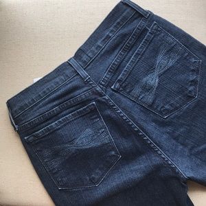 👖Not Your Daughter’s Jeans 6P Capris👯‍♀️